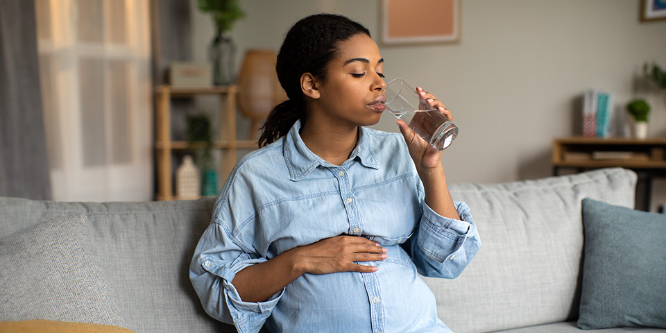 Do Women Need to Drink More Water? | Primo Water